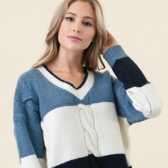 Color Block Cable Knit Oversized Varsity Sweater - Picture 3 of 6